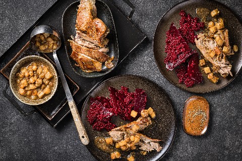 Cabri et couscous aux betteraves rouges
