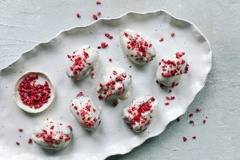 White date pralines