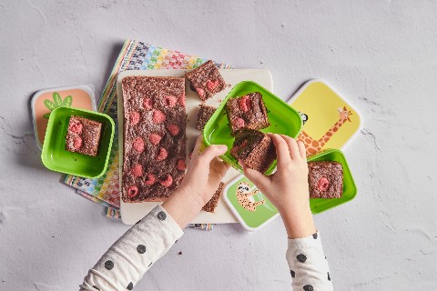 Brownie di banane e lamponi (dosi con vasetto)