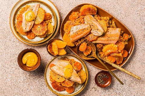 Salmerino con insalata di arance e lenticchie
