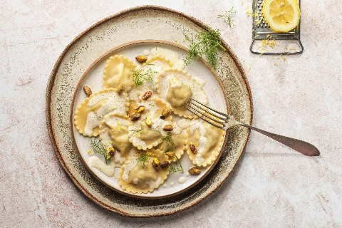 Ravioli con finocchio e pistacchi