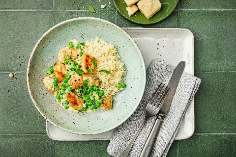 Spezzatino di pollo con piselli