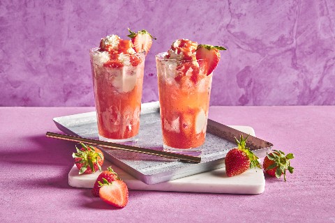 Strawberry cream float