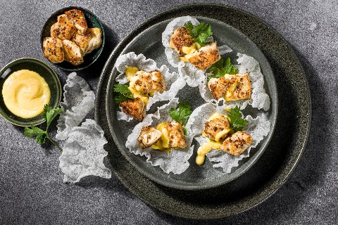 Reis-Tacos mit Poulet und Mayonnaise