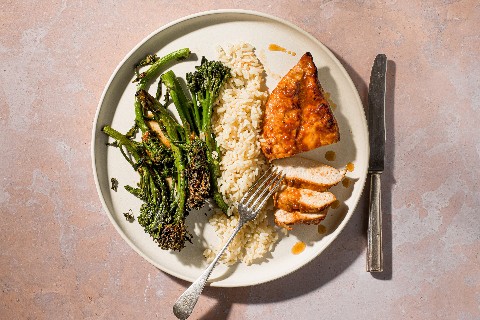 Air fryer chicken breasts with tenderstem broccoli