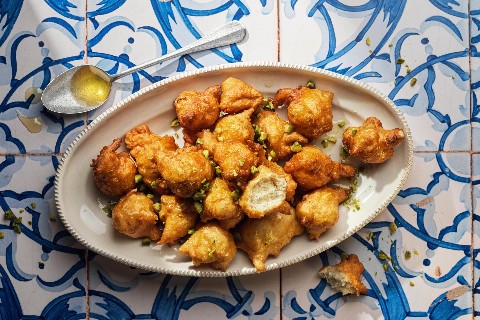 Loukoumades (palline di pasta lievitata)