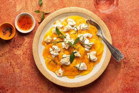 Carpaccio de mangue à la burrata