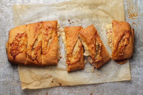 Handbrot mit Fondue-Schinken Füllung
