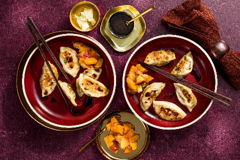 Dumplings mit Apfel und Kürbis