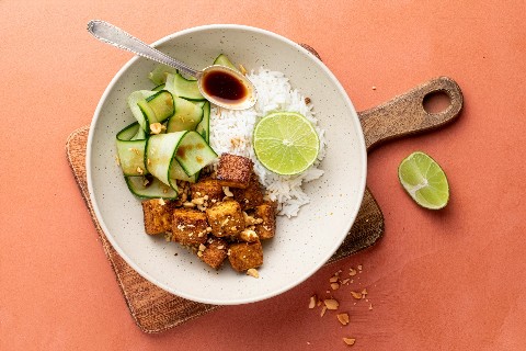 Lupin tofu bowl with lime dressing