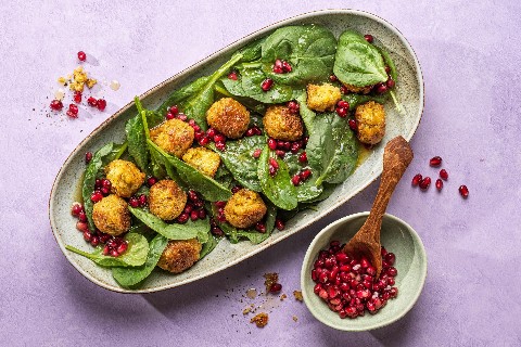 Salade d'épinards aux falafels