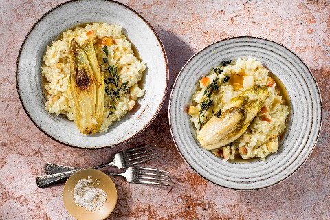 Risotto alle mele con cicoria belga