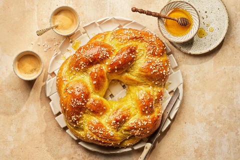 Couronne tressée au safran et au miel