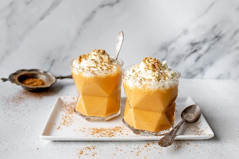 Carrot cake latte