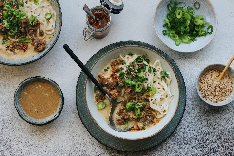 Tantanmen ramen con carne macinata