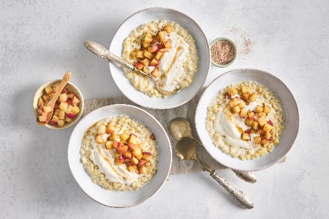 Milch-Ebly mit caramelisiertem Apfel