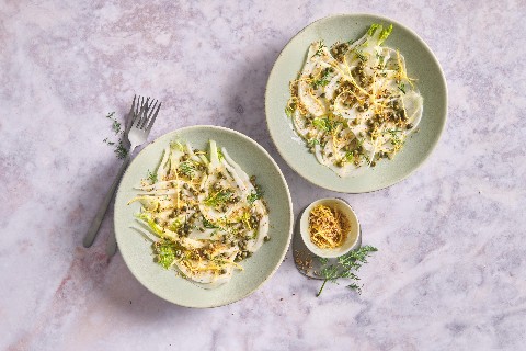 Insalata di finocchi con capperi e aneto