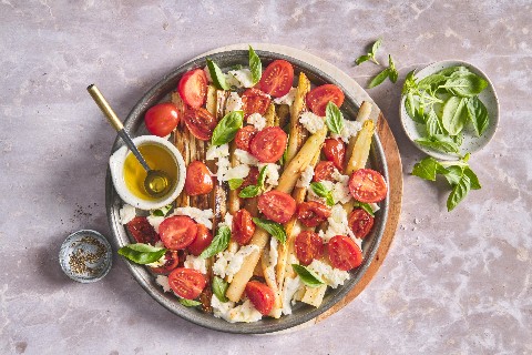 Spargel-Caprese-Salat