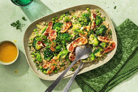 Salade de quinoa avec halloumi