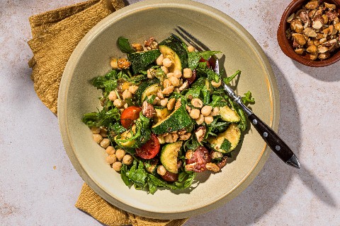 Courgette and chickpea salad