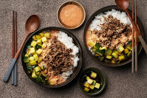 Reis-Bowl mit Hackfleisch