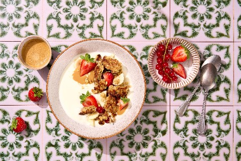 Scrambled Oats auf Jogurt