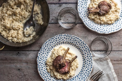 Lammracks mit Roquefort-Risotto