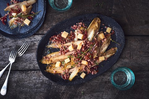 Insalata tiepida di indivia belga