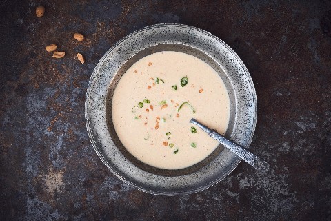 Erdnuss-Suppe